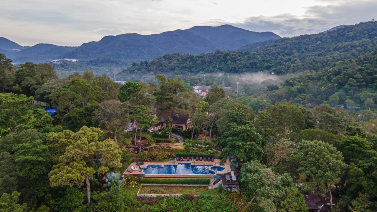 Koh Chang Cliff Beach Resort Bagian luar foto