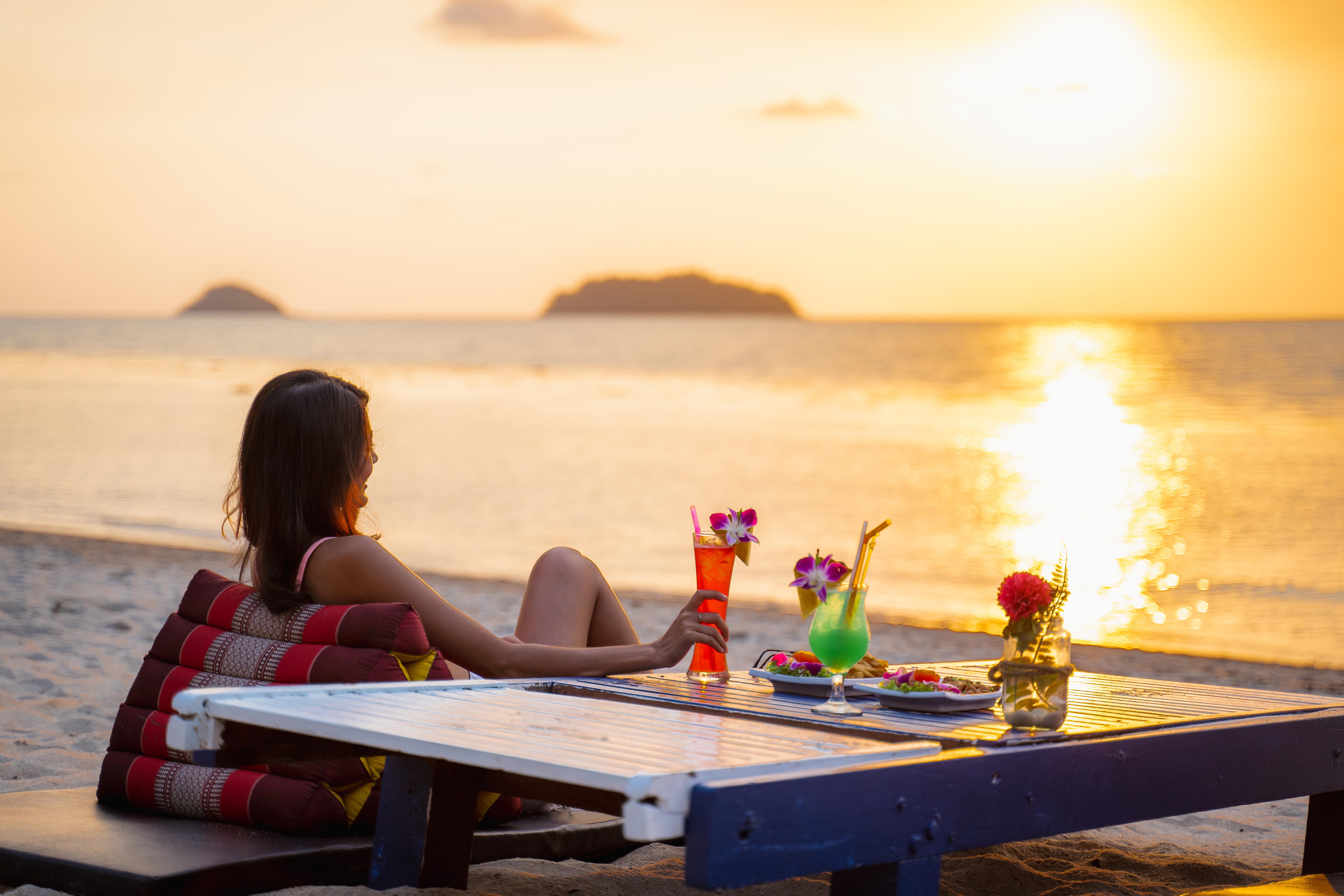 Koh Chang Cliff Beach Resort Bagian luar foto